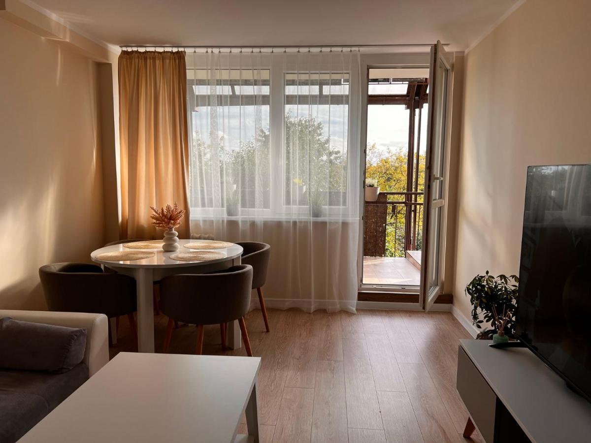 Apartament Harmony Tychy Bagian luar foto