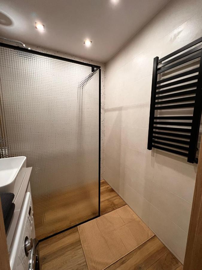 Apartament Harmony Tychy Bagian luar foto